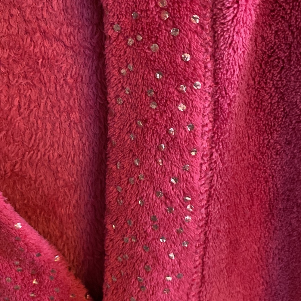 ⭐️2/$10 - pink robe - Picture 3 of 6